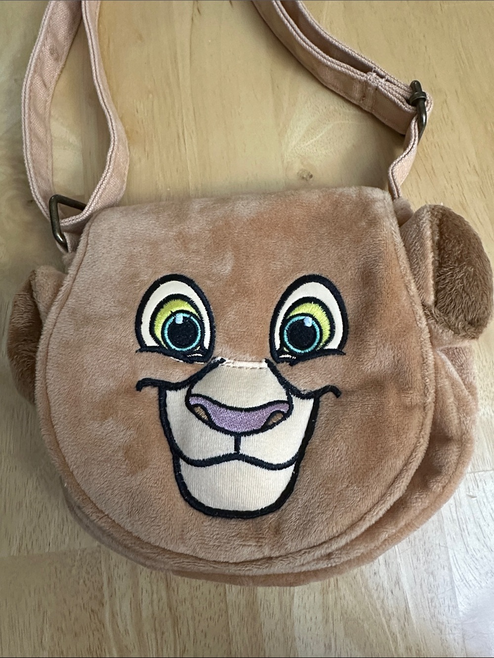 Disney merch from “The Lion King”, Nala Crossbody